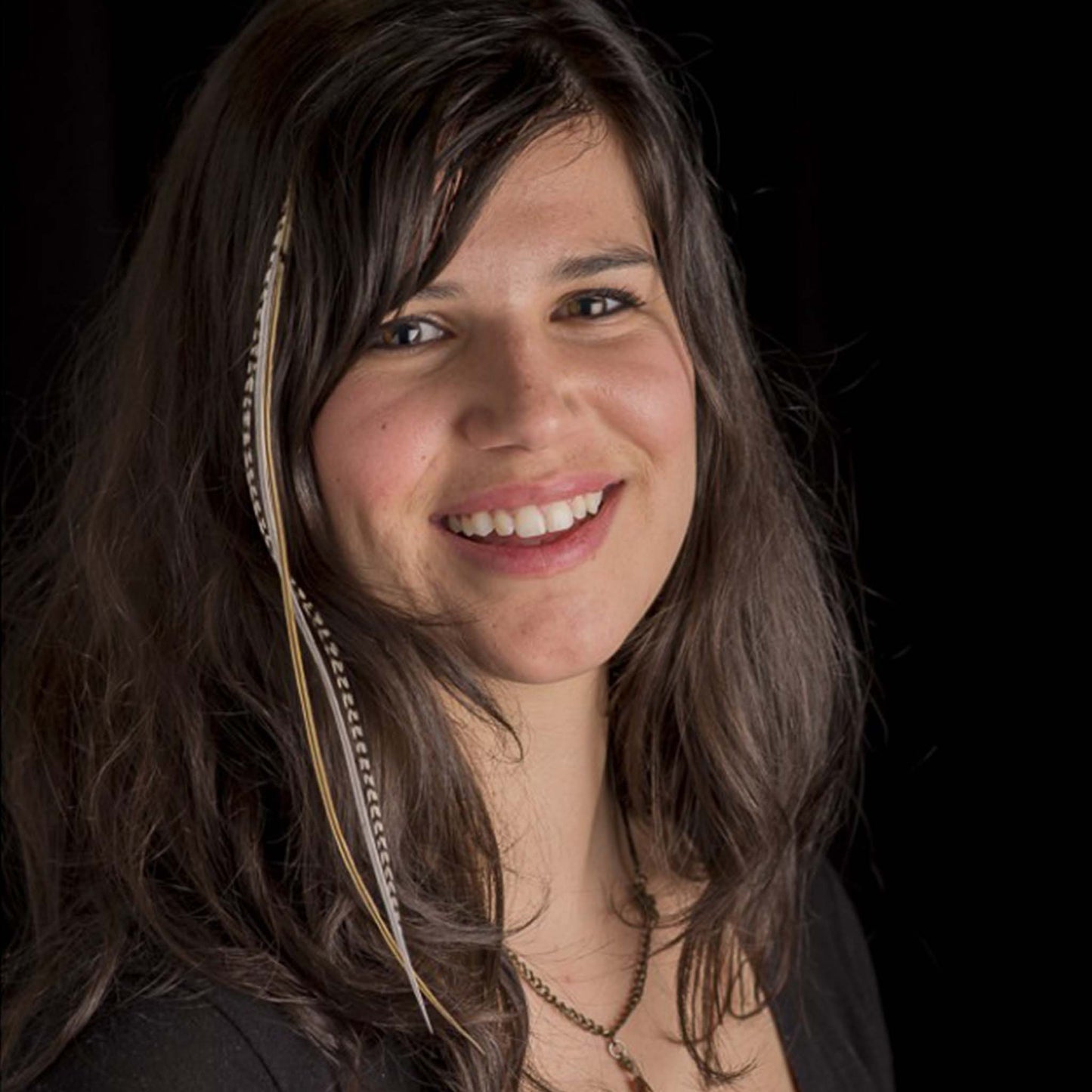 Feather extensions - Model - Pat Plume Bijoux