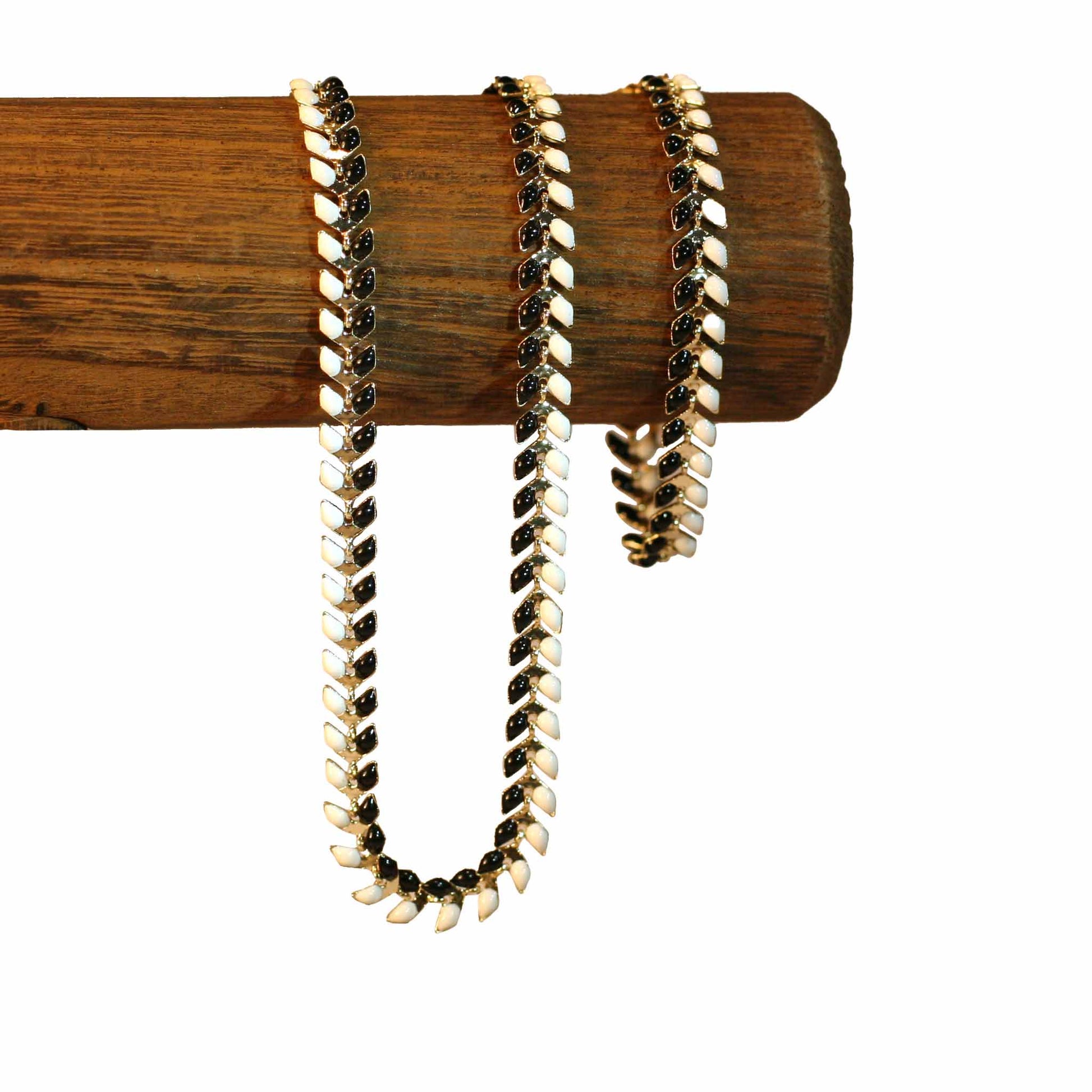 V | Black n White - Golden - Duo necklace and bracelet