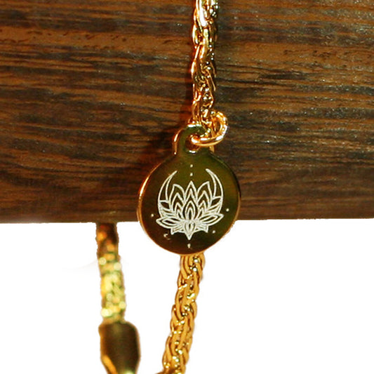 Bracelet - Golden flat chain - Lotus Flower Charm